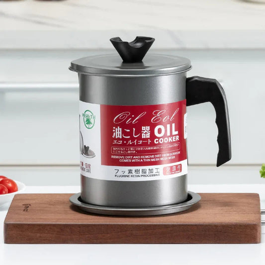 1.4L Stainless Steel Oil Filter Pot with Fine Mesh Strainer – Grease Separator & Cooking Oil Storage Container with Lid, Spout & Non-Slip Handle for Kitchen Use